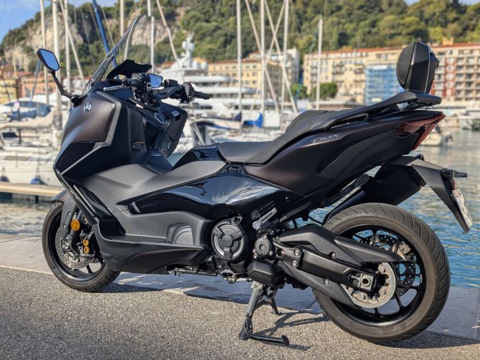 YAMAHA XP T-MAX 560 TECH MAX 4