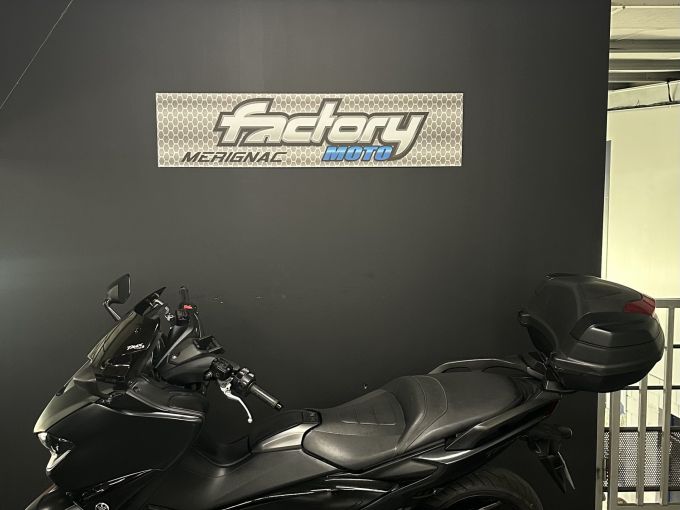 YAMAHA XP T-MAX 560 TECH MAX 4