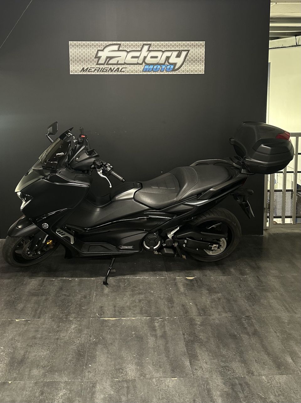 YAMAHA XP T-MAX 560 TECH MAX 4