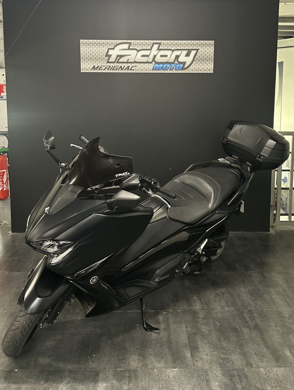 YAMAHA XP T-MAX 560 TECH MAX 4