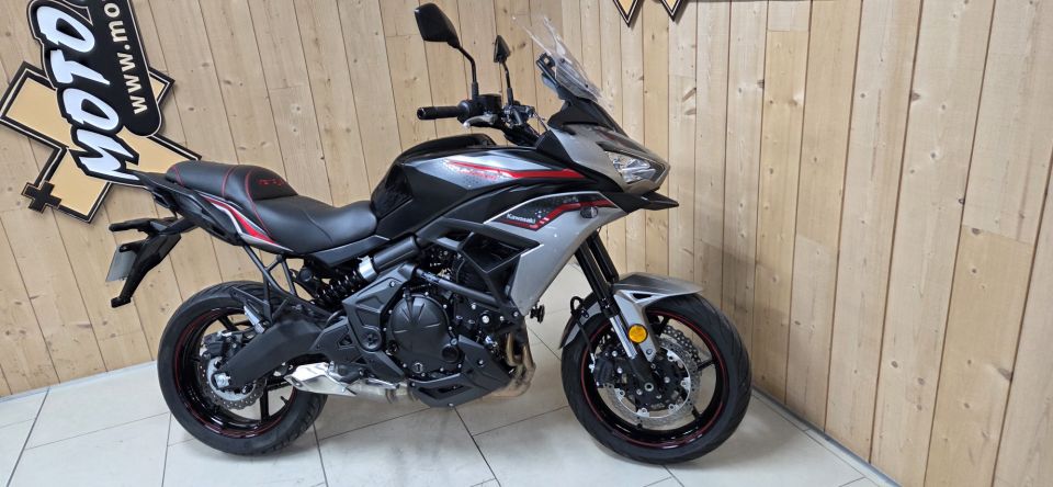 KAWASAKI VERSYS 650 4