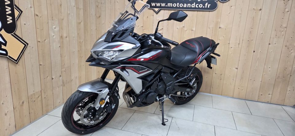 KAWASAKI VERSYS 650 4