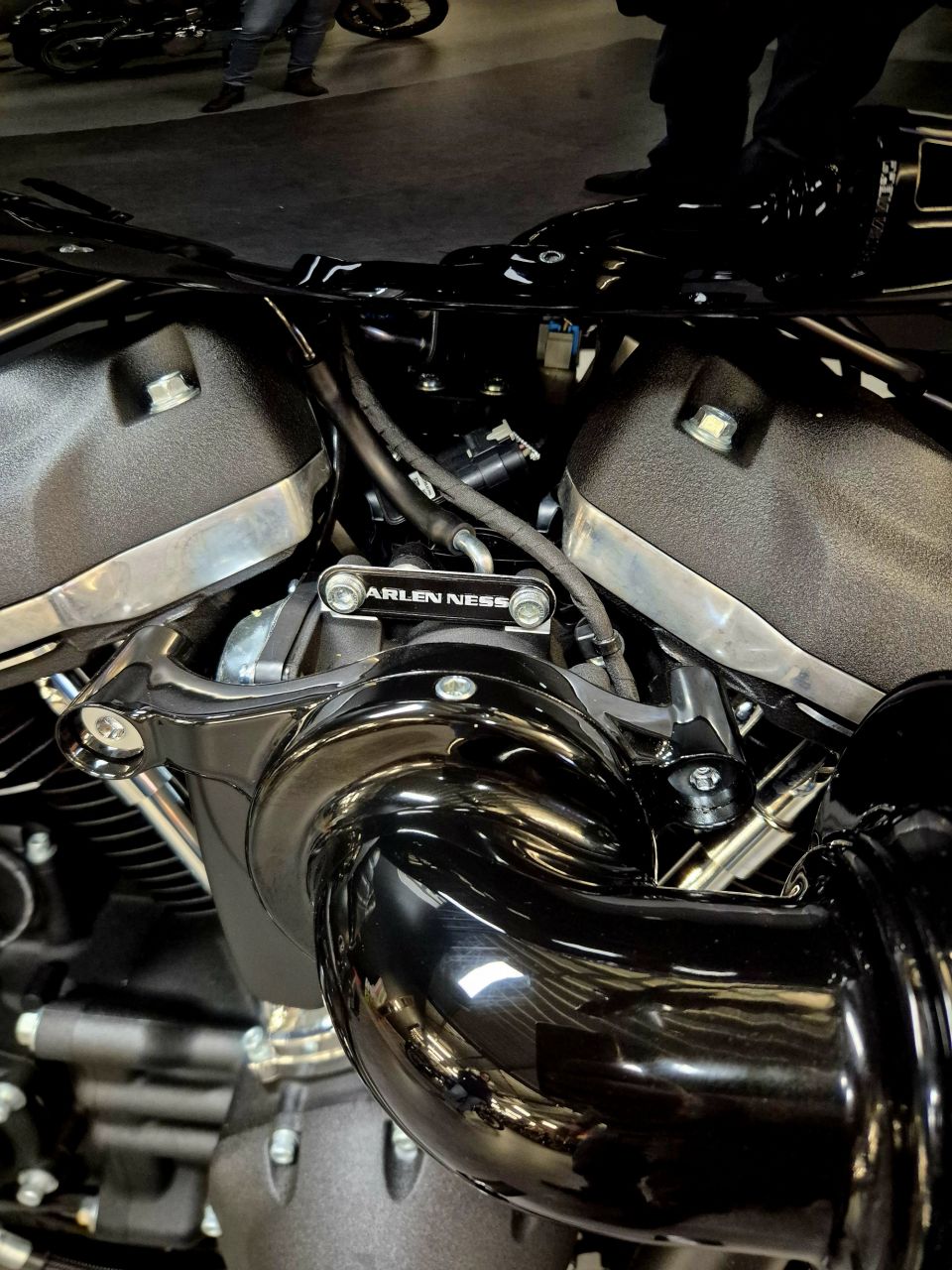 HARLEY-DAVIDSON SOFTAIL STREET BOB 1745 4