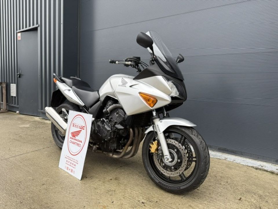 HONDA CBF 600 S 4