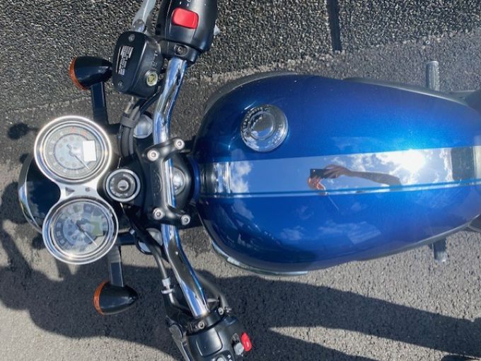 TRIUMPH BONNEVILLE T100 CHROME EDITION 4