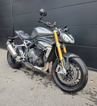 TRIUMPH SPEED TRIPLE 1200 RS - 2021