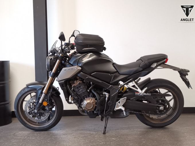 HONDA CB 650 R 4
