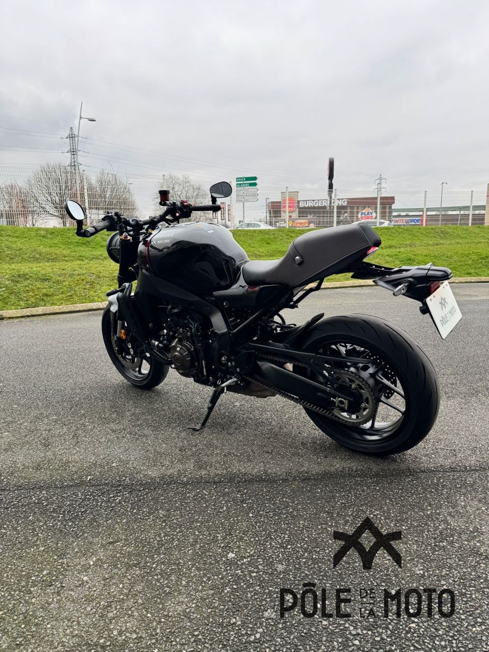 YAMAHA XSR 900 4