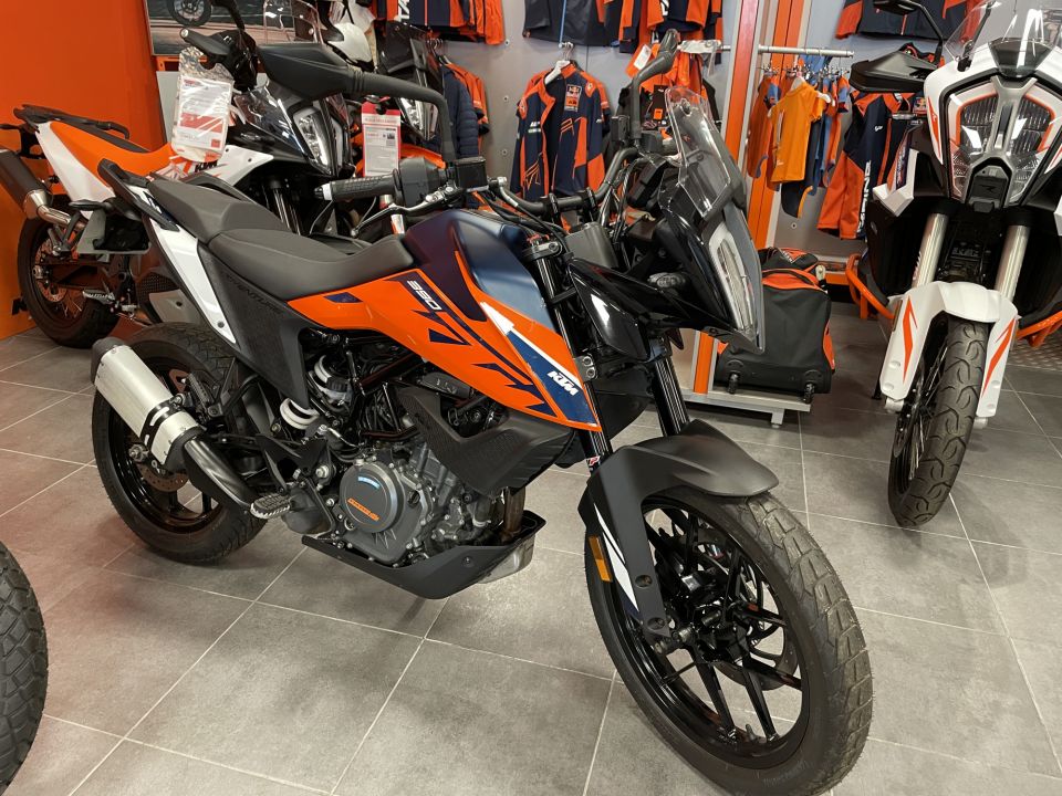 KTM 390 ADVENTURE 4