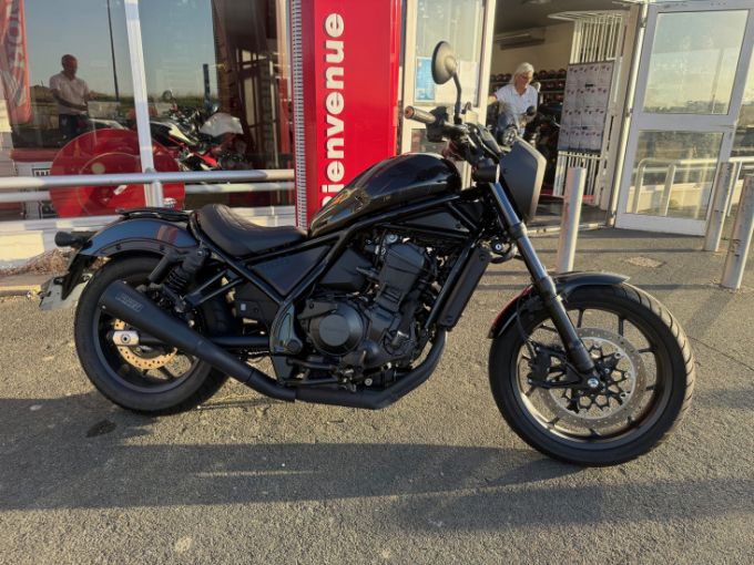 HONDA CMX1100 Rebel 4