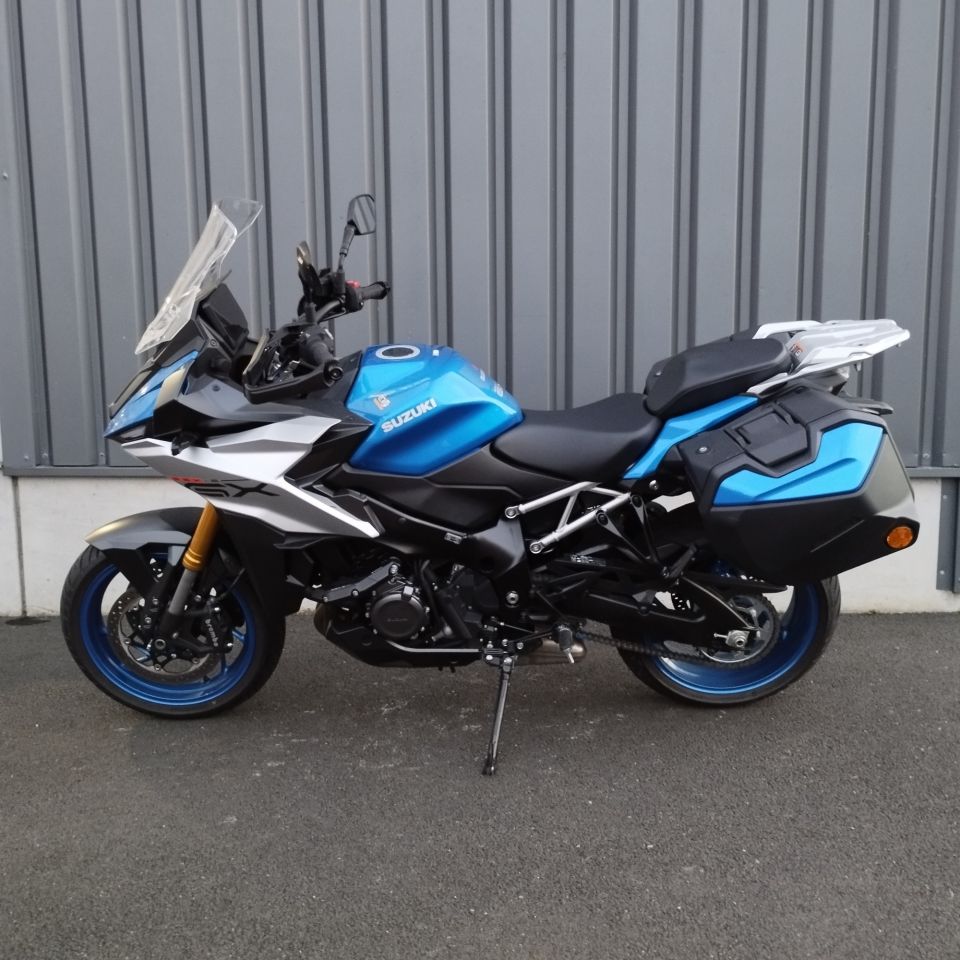 SUZUKI GSX-S 1000 GX 4