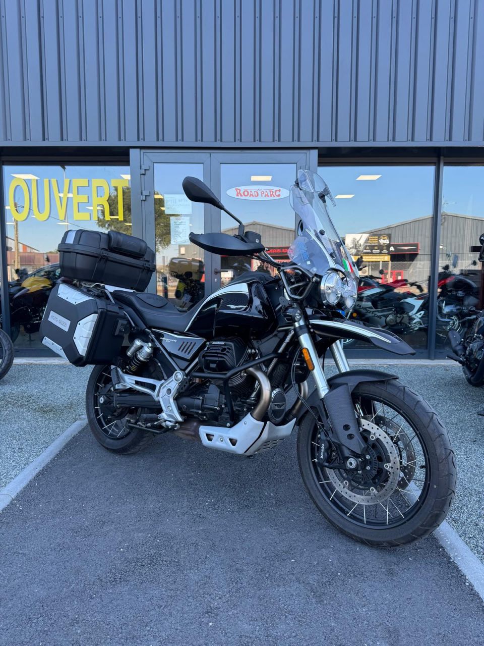 MOTO GUZZI V85 TT 850 4