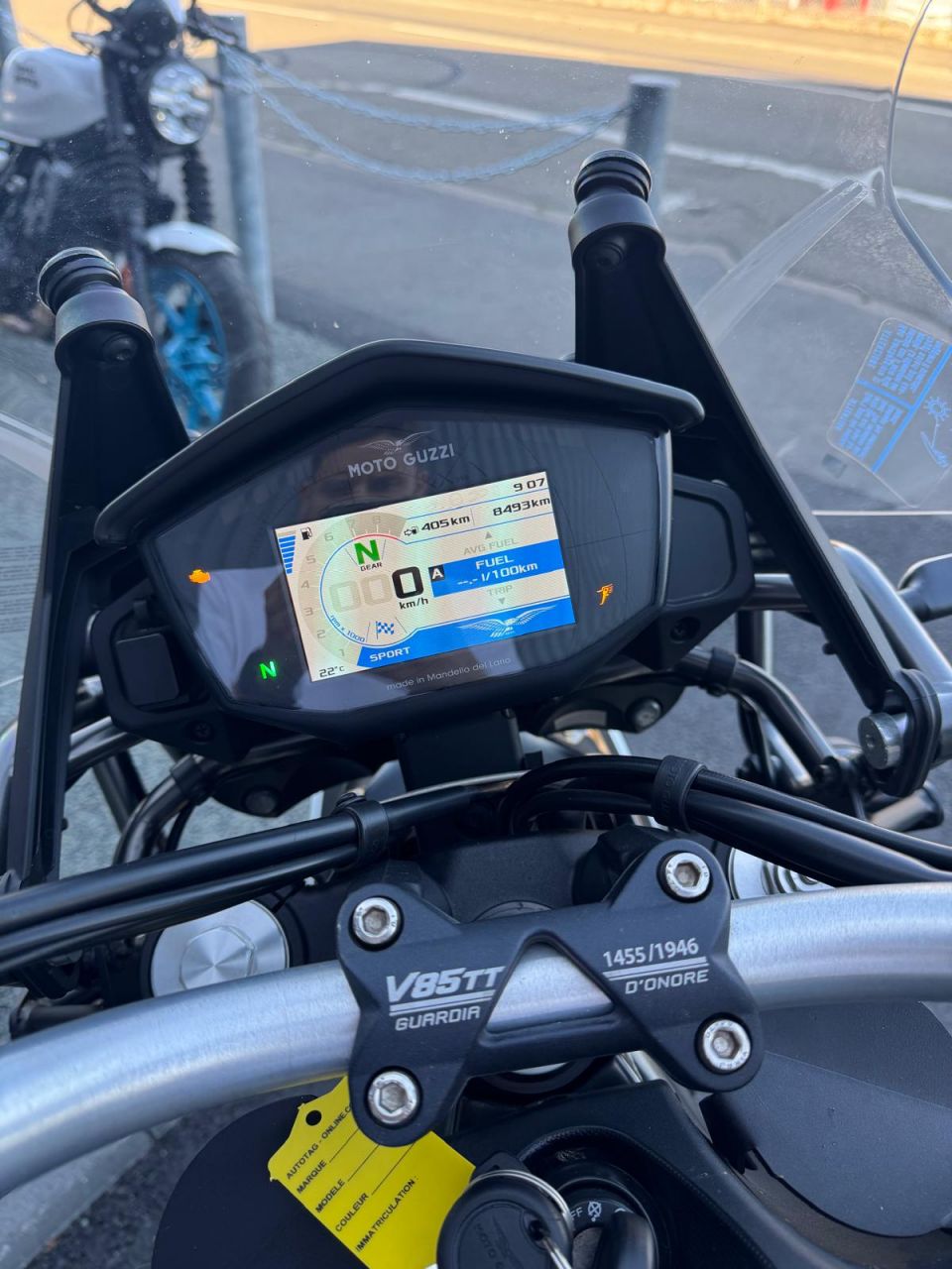 MOTO GUZZI V85 TT 850 4
