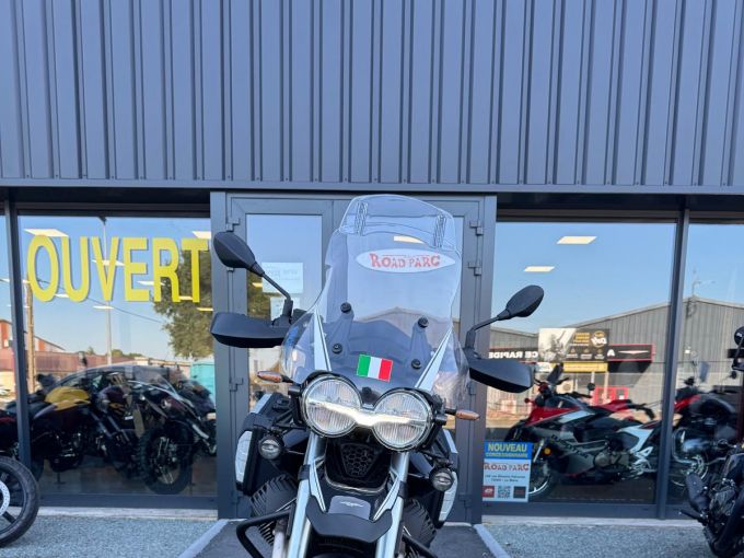 MOTO GUZZI V85 TT 850 4