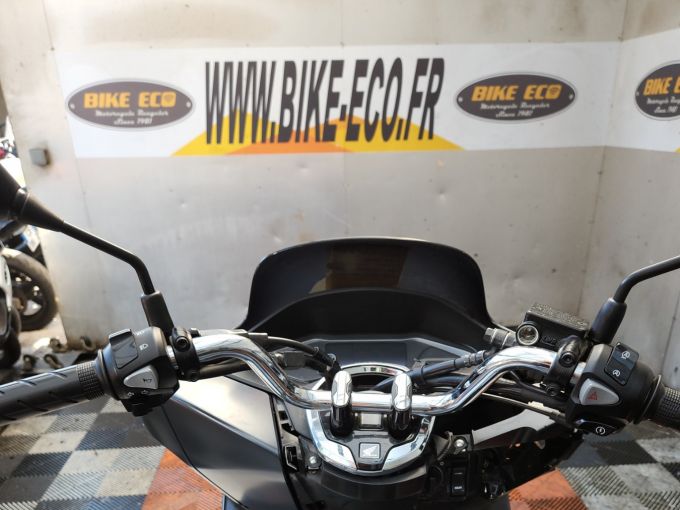 HONDA PCX 125 4