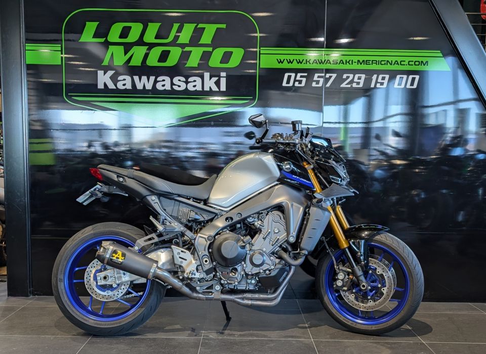 YAMAHA MT-09 SP 4