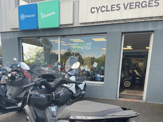 PIAGGIO MP3 400 HPE MY22 4