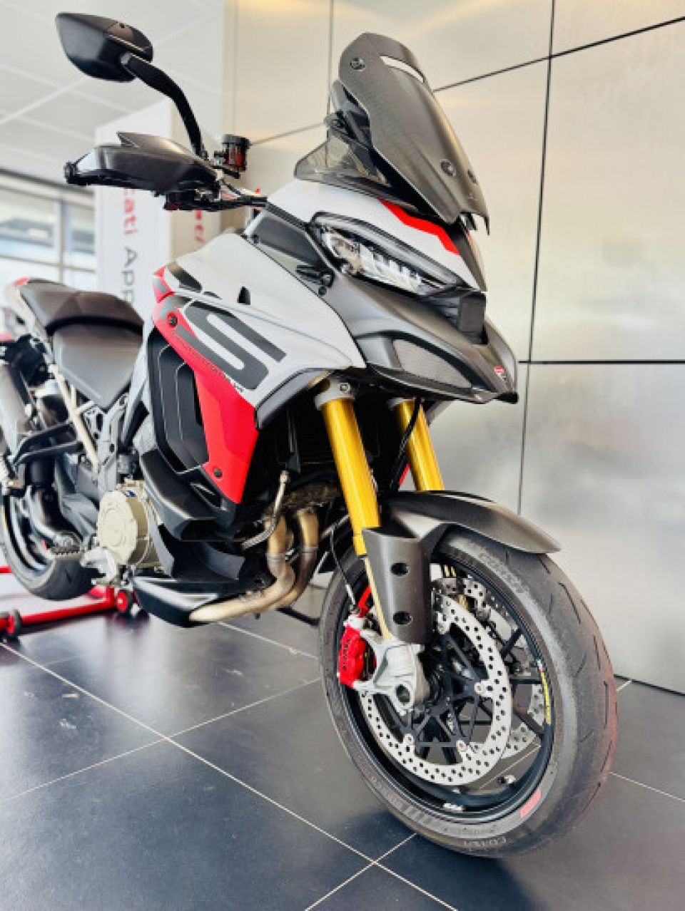 DUCATI MULTISTRADA V4 4