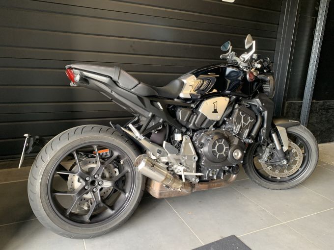 HONDA CB 1000 R 4