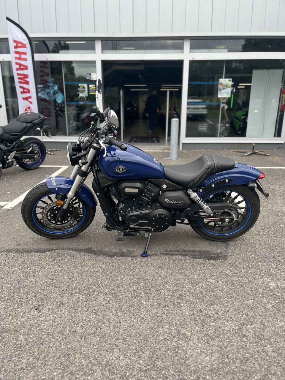 ARCHIVE MOTORCYCLE BLACKPEARL 4