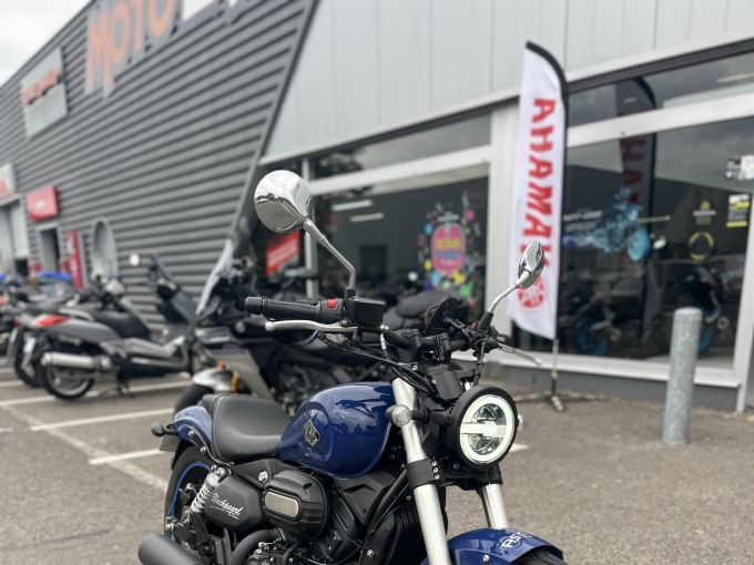 ARCHIVE MOTORCYCLE BLACKPEARL 4