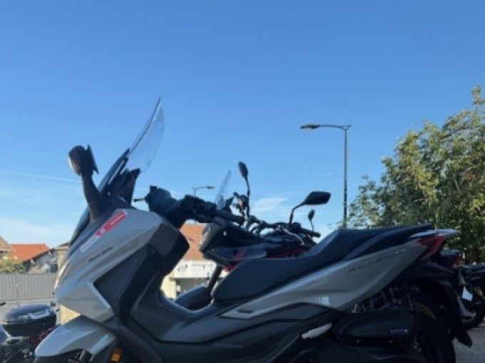 HONDA NSS FORZA 350 4