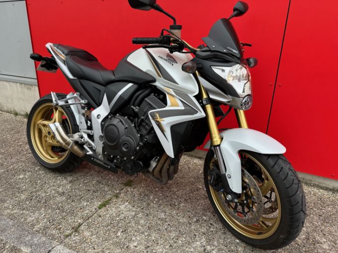 HONDA CB1000R 4