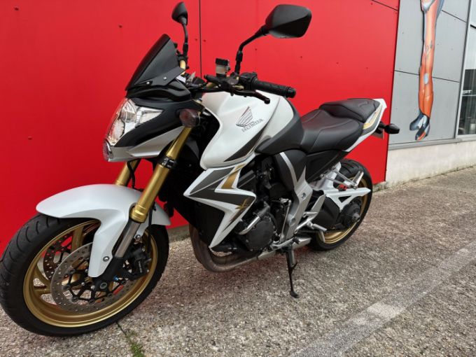 HONDA CB1000R 4