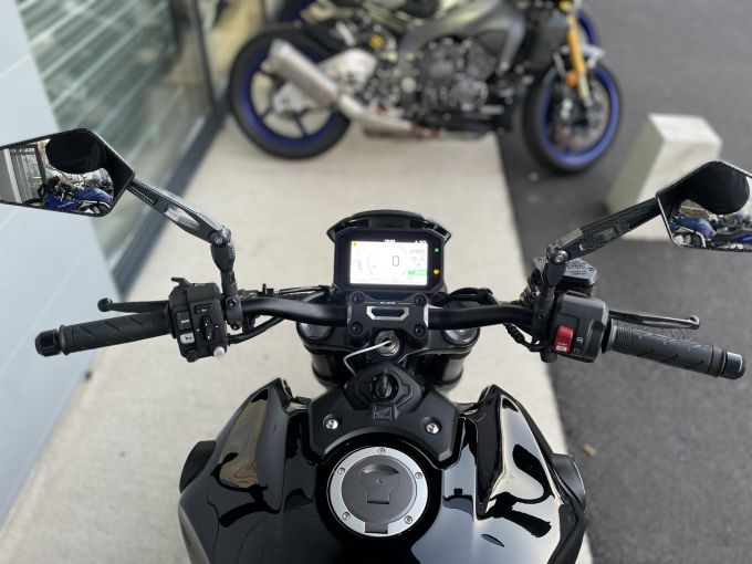 HONDA CB 1000 R 4