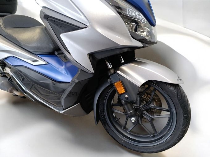HONDA NSS FORZA  125AD 4