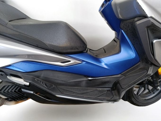 HONDA NSS FORZA  125AD 4