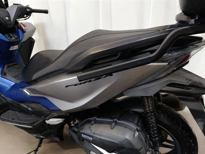 HONDA NSS FORZA  125AD 4