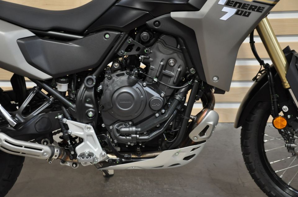 YAMAHA XTZ TENERE 700 LOW 4