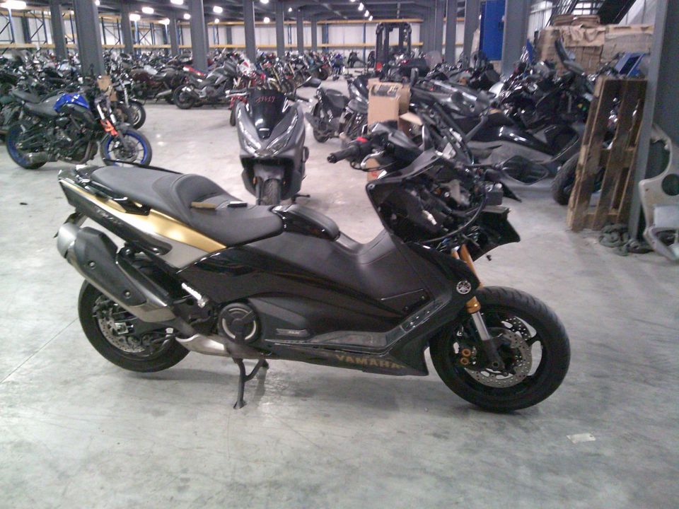 YAMAHA XP T-MAX 530 SX 4