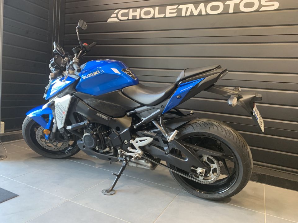 SUZUKI GSX-S 950 4