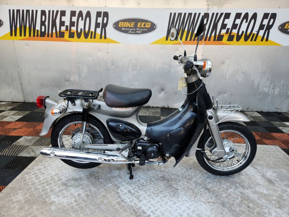 HONDA CUB 50 4