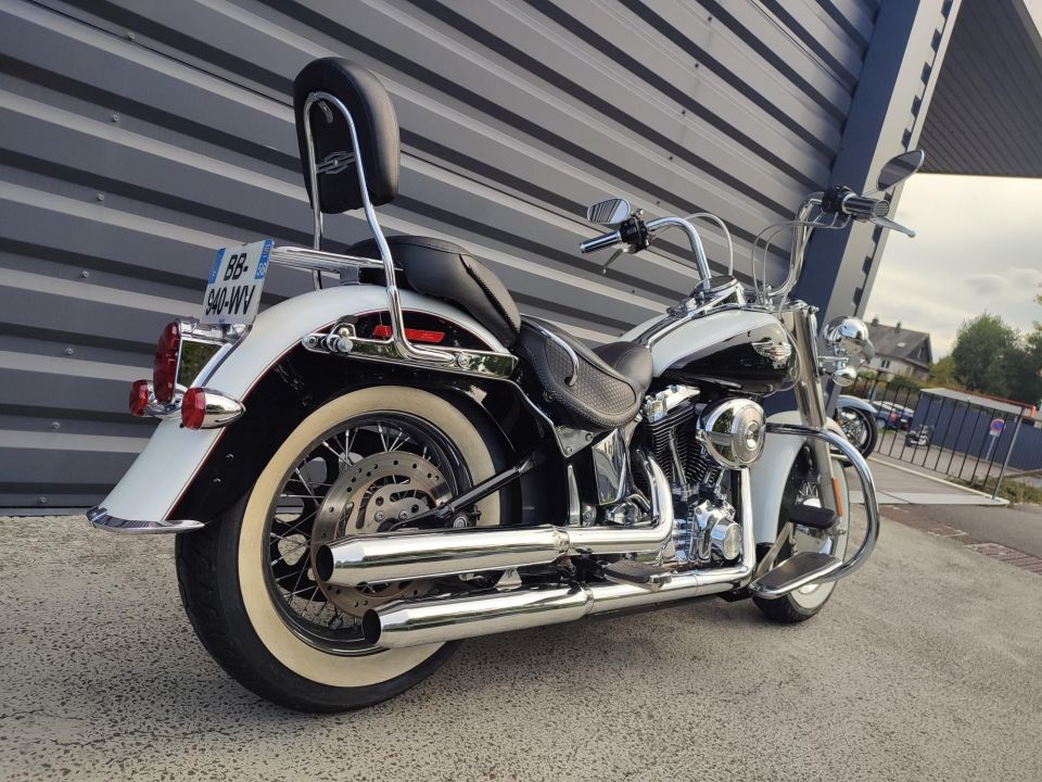 HARLEY-DAVIDSON SOFTAIL DELUXE 1450 4
