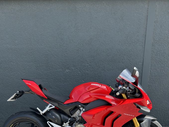 DUCATI PANIGALE V4 S 4