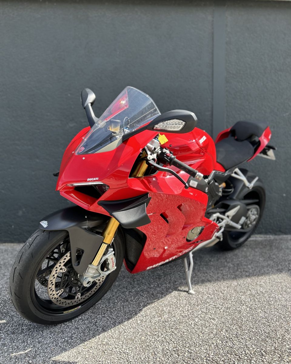 DUCATI PANIGALE V4S 4