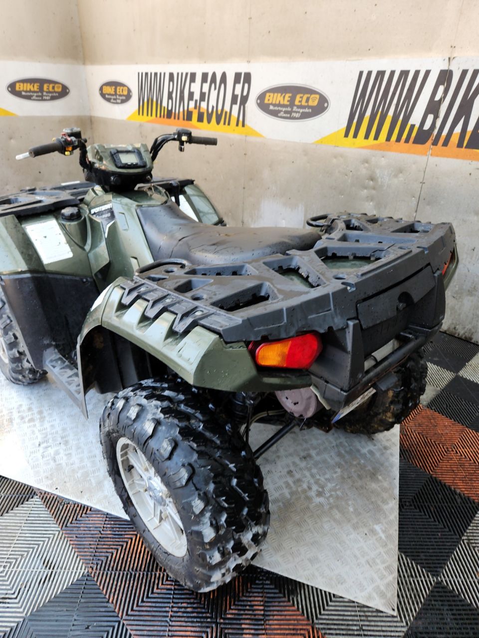 POLARIS 550 XPS FOREST 4