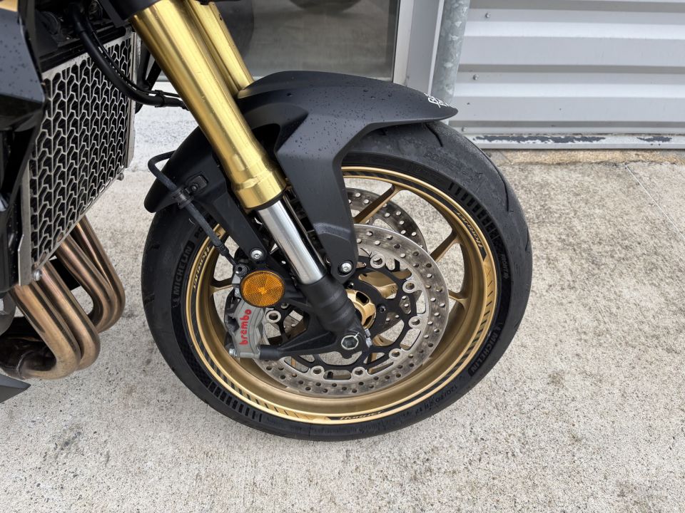 HONDA CB 1000 Hornet 4