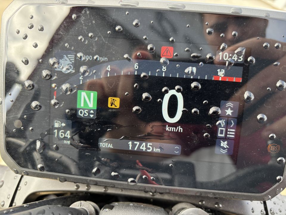 HONDA CB 1000 Hornet 4