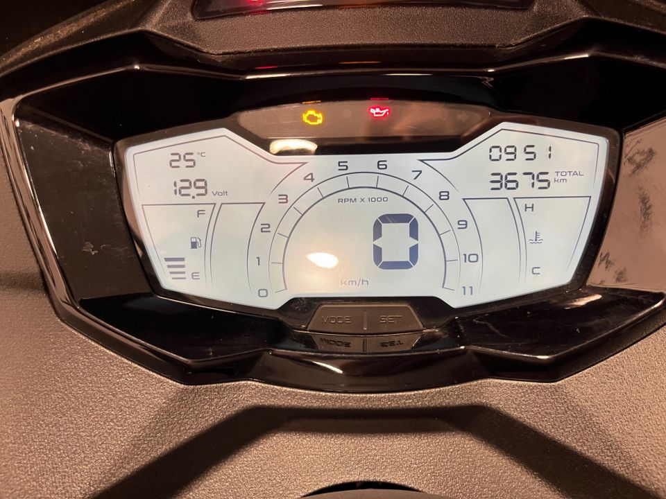 PIAGGIO MP3 310 HPE SPORT 4