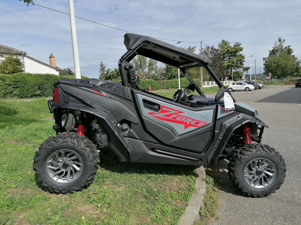CF MOTO ZFORCE 950 4