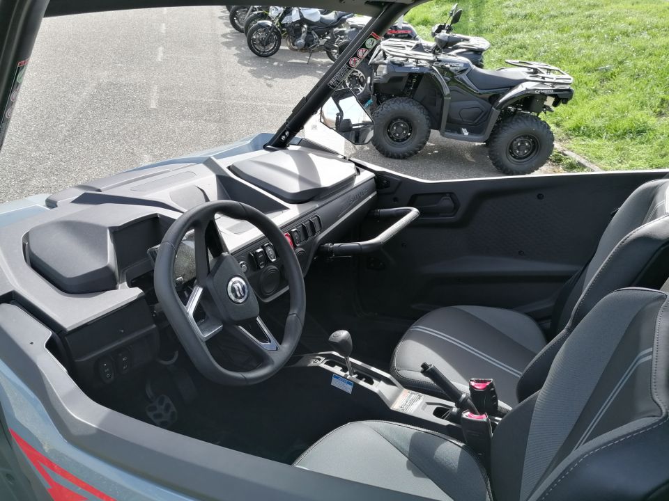 CF MOTO ZFORCE 950 4