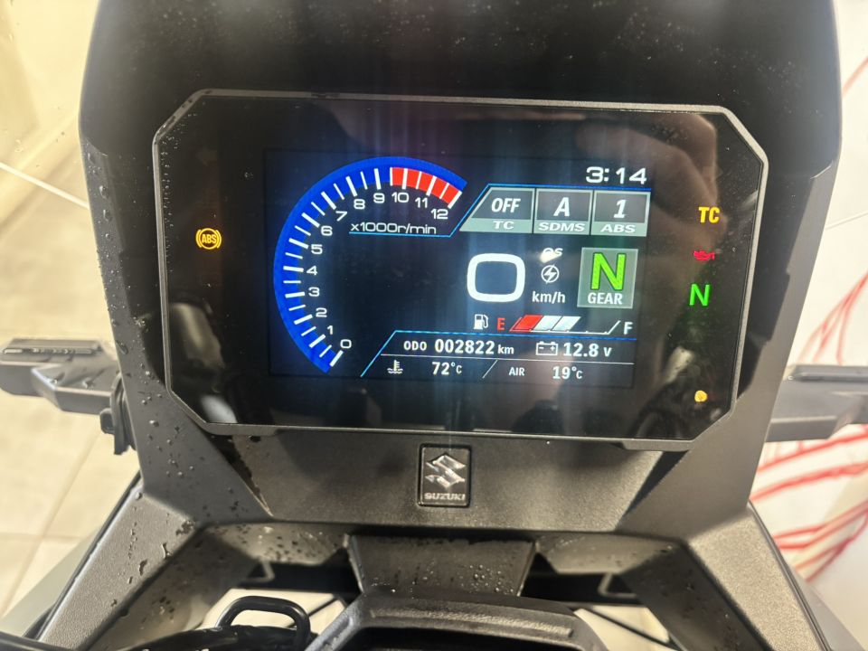 SUZUKI DL V-STROM 800DE 4