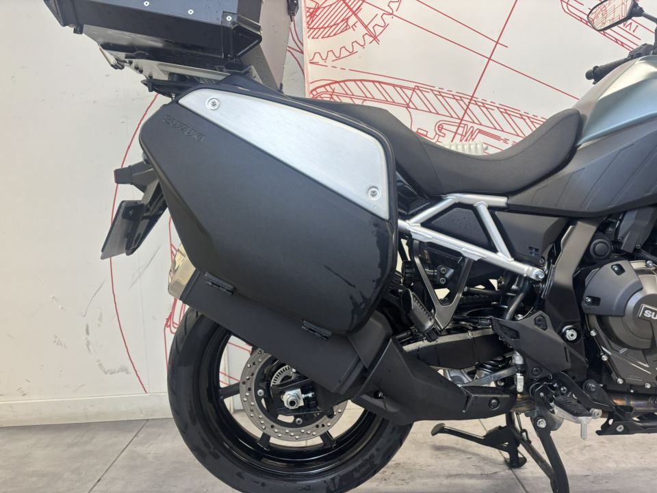 SUZUKI DL V-STROM 800DE 4