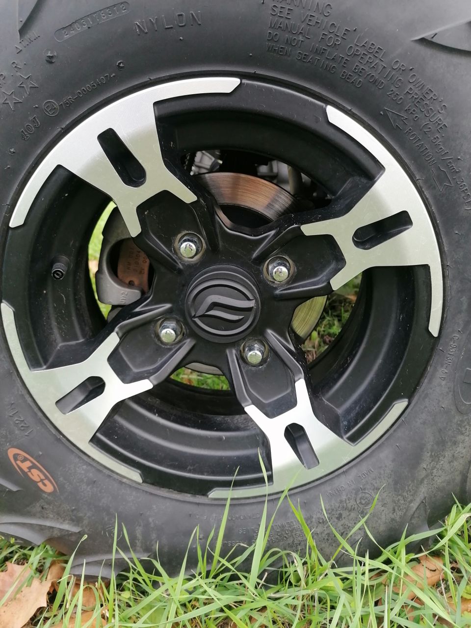 CF MOTO CFORCE 600 4