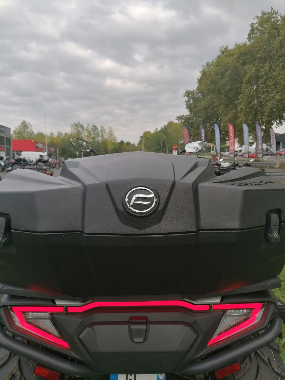 CF MOTO CFORCE 600 4