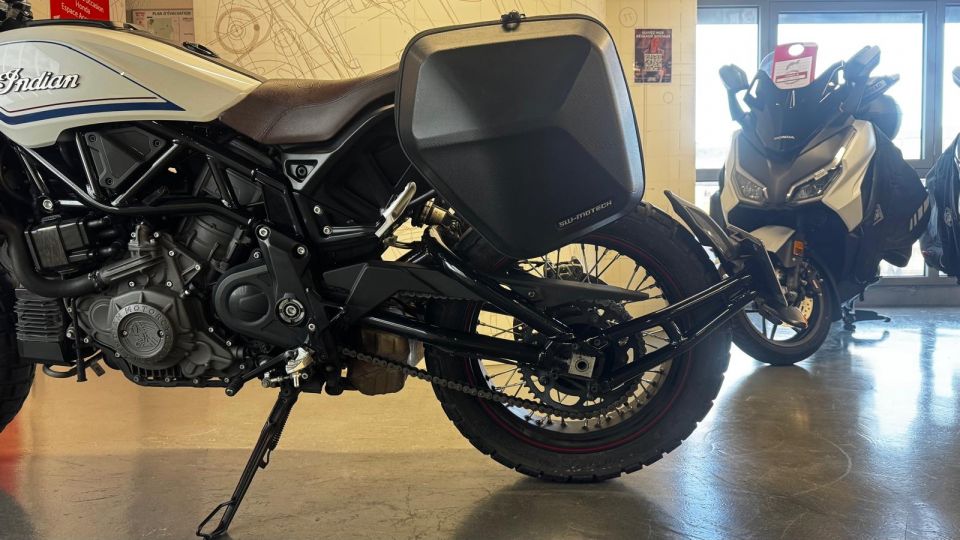 INDIAN FTR RALLY 1200 4